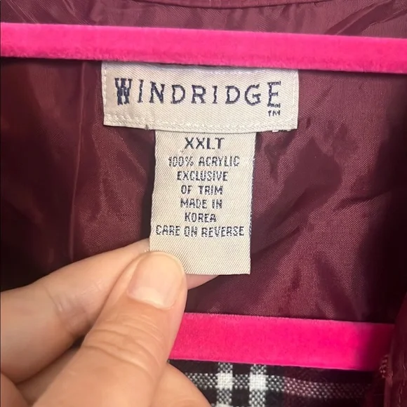 Men's Burgundy Plaid Casual Button Down Shirt - Picture 2 of 5